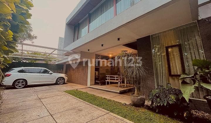 Dijual Rumah di Komplek Petukangan Jaksel dekat Tol Jorr ada Kolam Renang