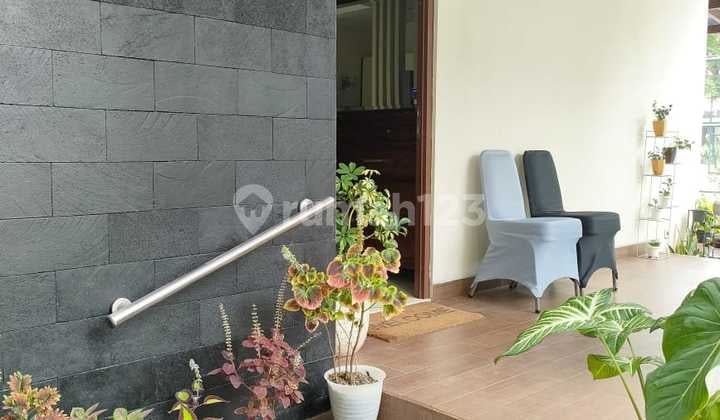 Rumah dijual di Discovery Fiore Bintaro Jaya Sektor 7 Posisi Huk Semi Furnish