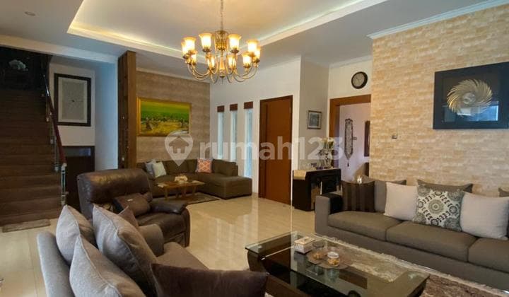Dijual Rumah Bagus di Bintaro Jaya Sektor 7 Kebayoran Villas Siap Huni