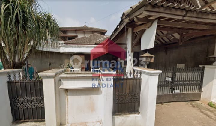 Tanah Dengan Rumah 2 Lantai di Gandul Cinere, Depok