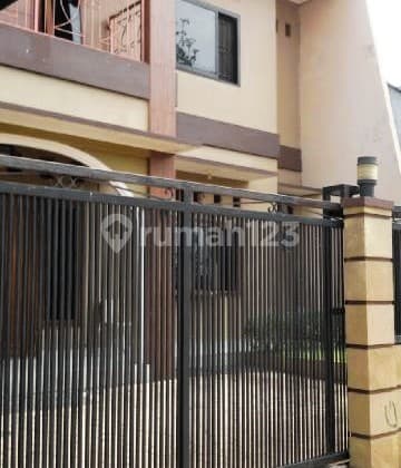 Rumah Minimalis Modern 2 Lantai Di Bunga Mayang Veteran Bintaro