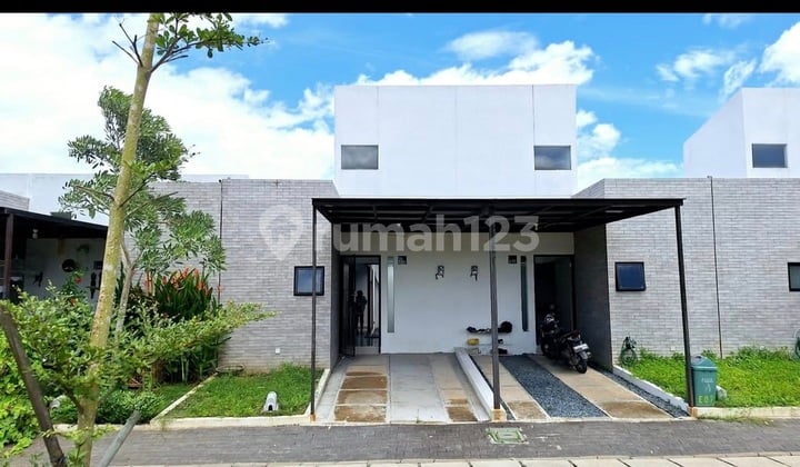 Fully Furnished House for Sale in a Serene, Comfortable, and Cool Environment