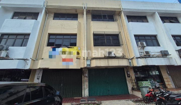 Dijual Murah 2 Ruko Gandeng Di Mangga Dua Ruko