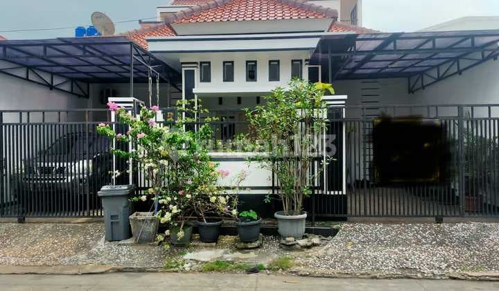 Rumah 2 Lantai Bagus Furnished SHM Dalam Komplek di Rawa Badak Koja, Jakarta Utara