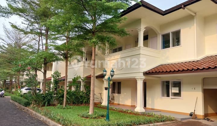 Rumah Komplek dekat pondok Indah Mall , Bagus,SHM, Kebayoran lama
