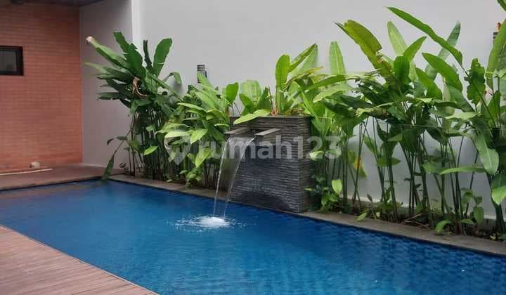 House In The Complex, Kemang, Jakarta Selatan