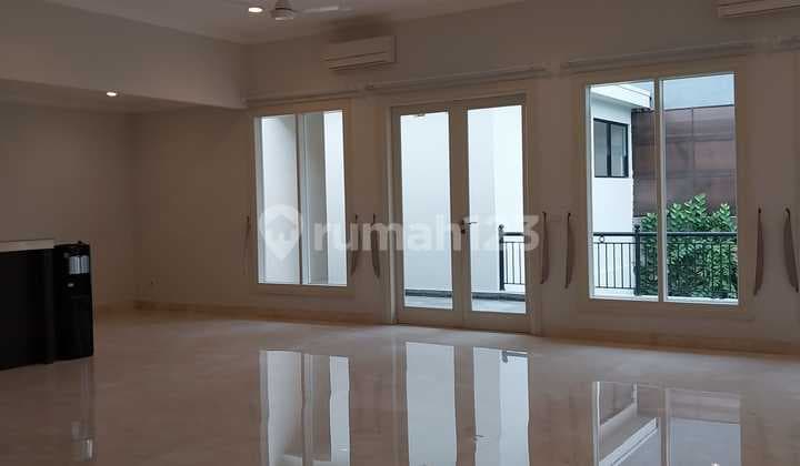 Large living room, Pondok Indah, South Jakarta