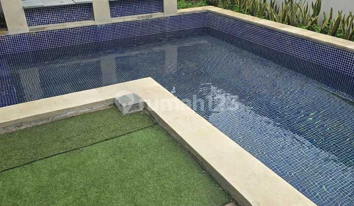 Dekat Sekolah Internasional, Pondok Indah,Jakarta Selatan