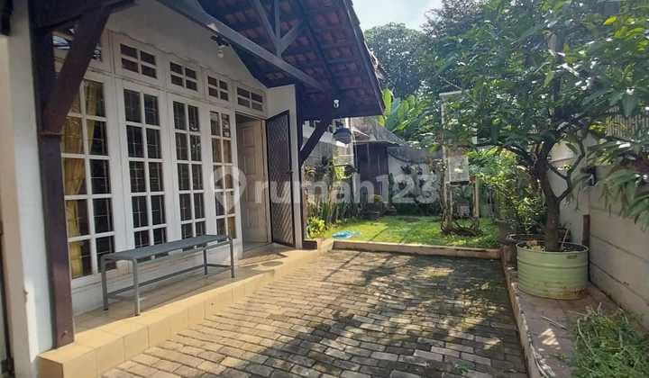 Area Tenang,Kemang ,Jakarta Selatan. Boleh dijadikan Kantor