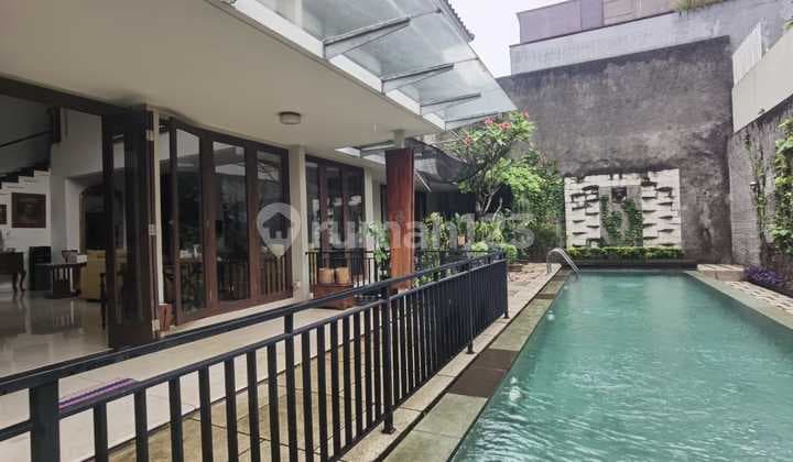 Rumah 2 Lantai Bagus Lokasi Strategis Di Tengah Bintaro Sektor 7