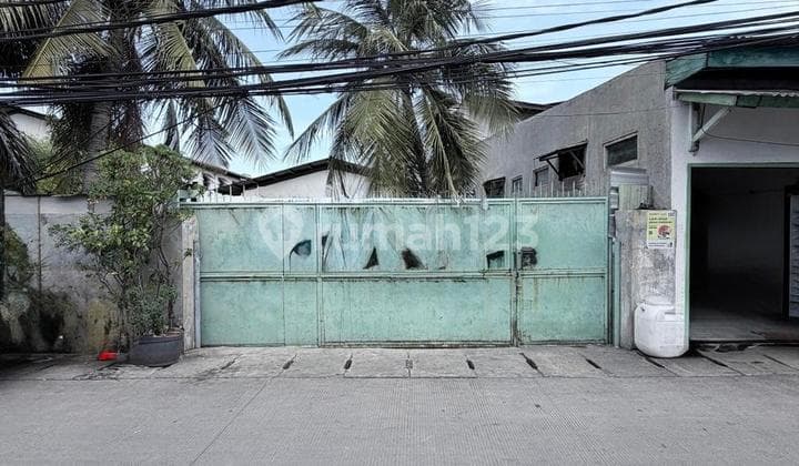 Commercial Warehouse on Jl. Bahari Ancol Selatan - Land Area 1102 M²