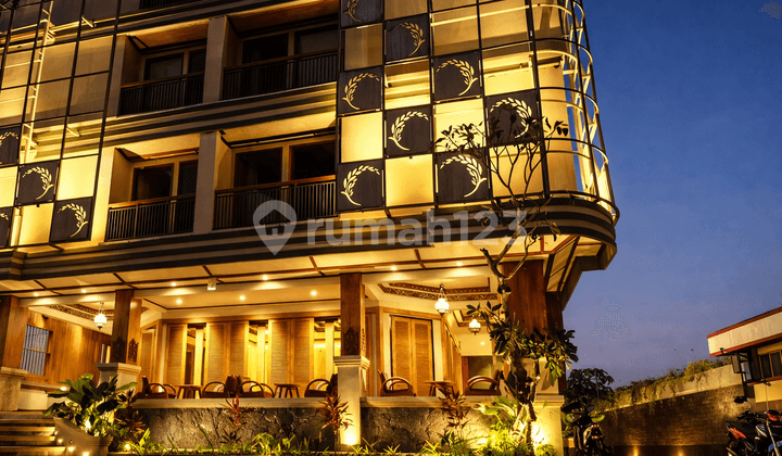 Hotel 5 Lantai di Jantung Seminyak - Prime Investment!