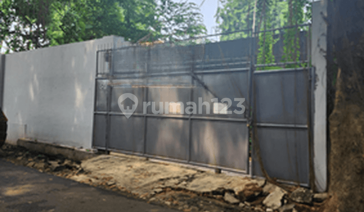 Kavling Hoek Siap Bangun di Perumahan Simprug Garden, Jakarta Selatan