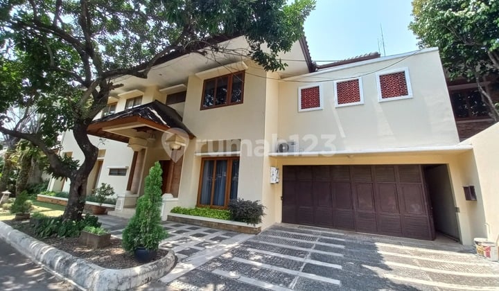 House for Rent Pejaten Area