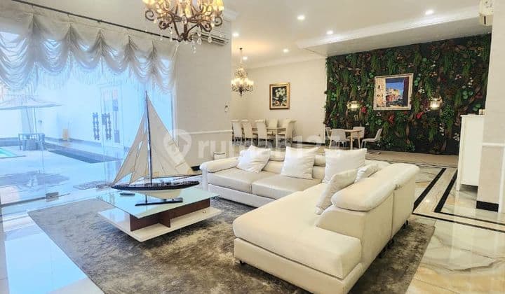Disewakan Rumah Mewah Area Menteng Jakarta Pusat