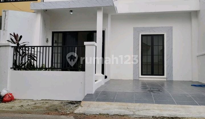 Rumah Siap Huni Lokasi Griya Loka Bsd Rumah Bagus SHM
