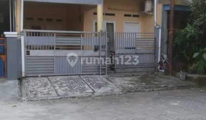 Dijual.rumah.dua Lantai Puri Jaya Pasar Kemis Rumah Bagus SHM di Pasar Kemis