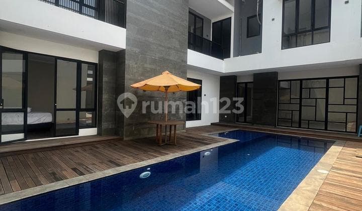 DOWN 4M Bali Villa House, Top Design Emerald Cove, PHG Pondok Hijau Golf