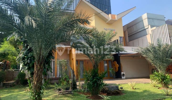 TENGAH KOTA sperti Villa Puncak, Rumah 630 Alam Sutera Aurora Tol Enak