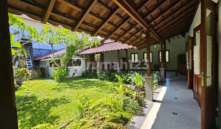 Rumah Bagus 3 Kamar Tidur Disewakan, di Area Premium Renon Denpasar