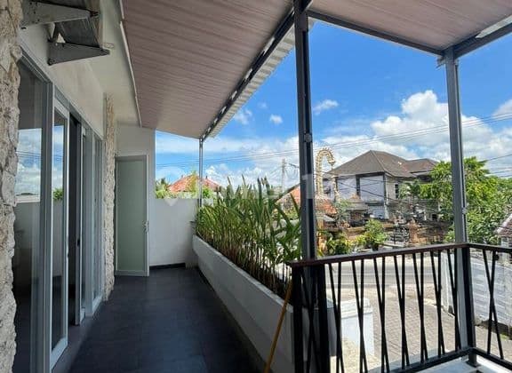 Villa 3 Bedroom With Private Pool For Rent In Tumbak Bayuh, Canggu