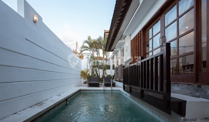Villa 3 Kamar Tidur Cantik Disewakan, di Area Tumbak Bayuh Canggu