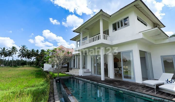 Villa Mewah 2 Lantai Disewakan Jangka Panjang 25 Th, di Gianyar Area