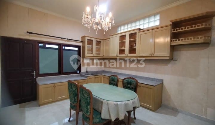 2-Story House for Rent in North Denpasar