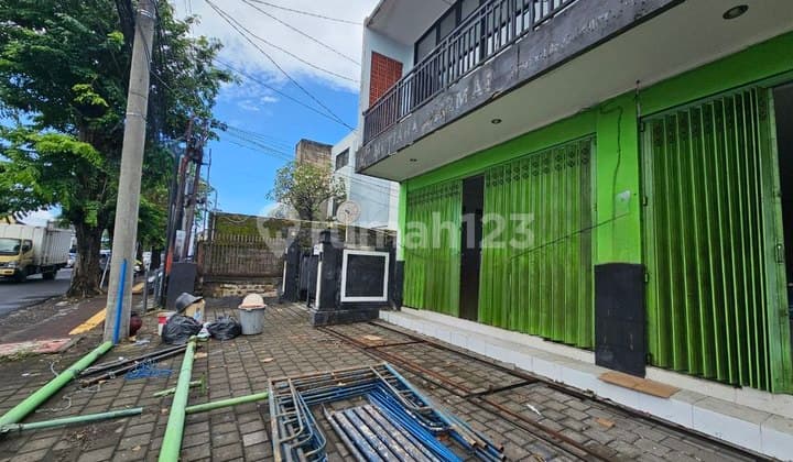Ruko Gandeng 2 Lantai Disewakan, di Area Sesetan, Denpasar Selatan