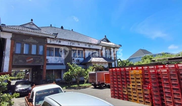 Kantor 2 Lantai dan Gudang Dijual, di Sunset Road, Kuta Area