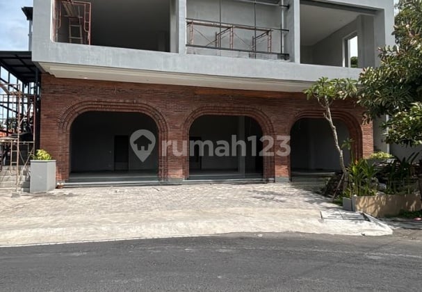 Premium New 2-Storey Shophouse for Rent, in Tibubeneng, Canggu Area