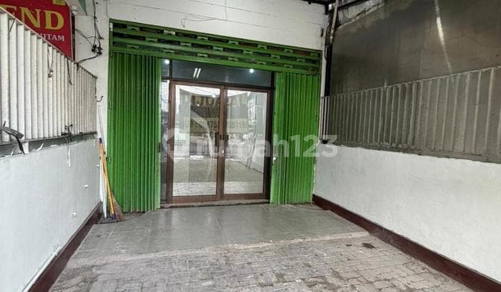 Ruko Dijual di Tuban, Kuta - Lokasi Strategis & Ramai.