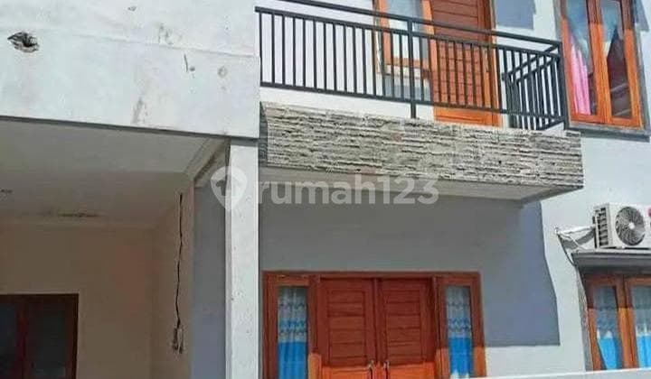 Rumah Cantik 2 Lantai Siap Huni Dijual, di Denpasar Timur Area