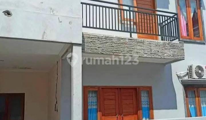 Rumah Cantik 2 Lantai Siap Huni Dijual, di Denpasar Timur Area