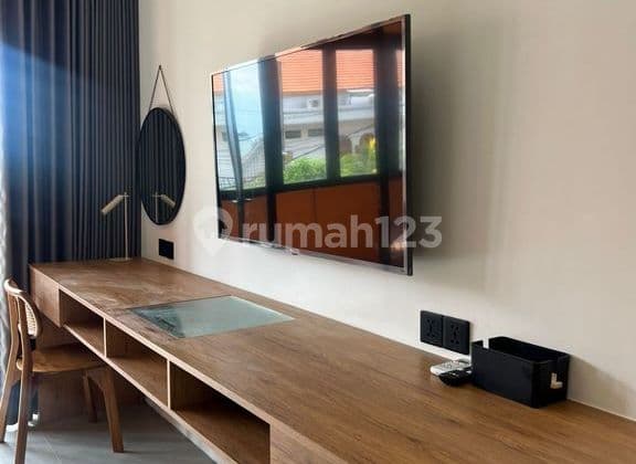 Apartment With Well Furnished Bedroom For Rent In Pererenan