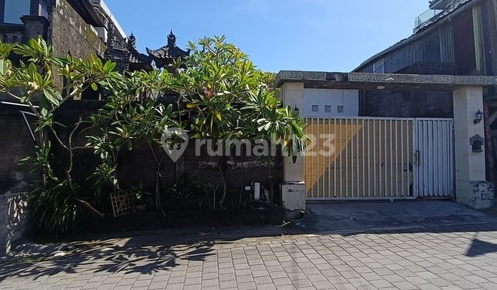 Rumah Bagus di Pusat Kota Dijual, di Mahendradatta Denpasar Area