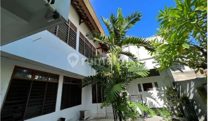 Ruko dan Rumah 2 Lantai Dijual, di Gunung Agung, Denpasar Barat Area