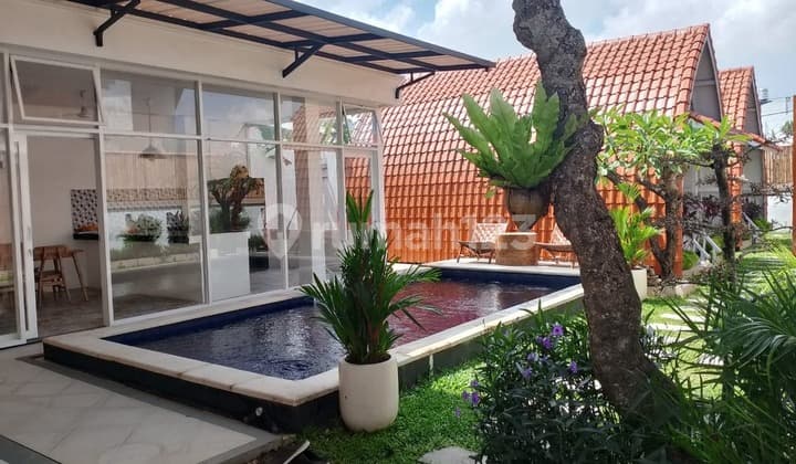Villa Cantik Lokasi Tenang Disewakan, di Munggu, Badung Area