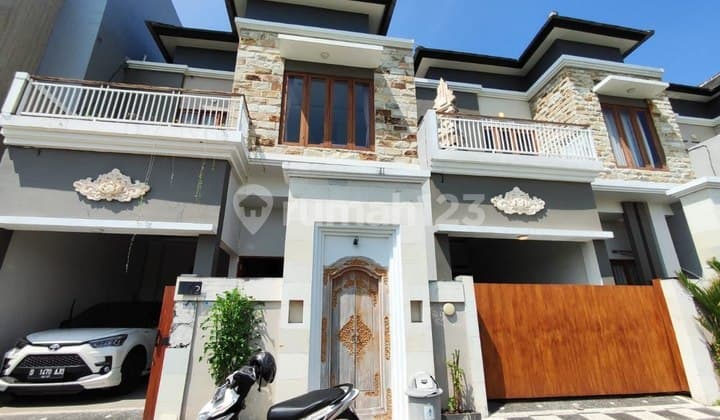 Rumah Mewah 2 Kamar Tidur dengan Pemandangan Sawah Dijual, di Kesiman