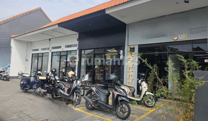 Toko 1 Lantai di Pusat Pariwisata Disewakan, di Berawa Canggu Area