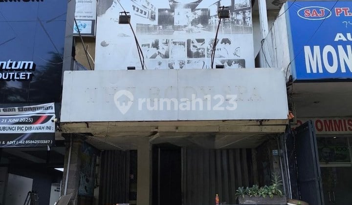 Ruko 3 Lantai di Pinggir Jalan Utama Dijual, di Tuban, Kuta Area