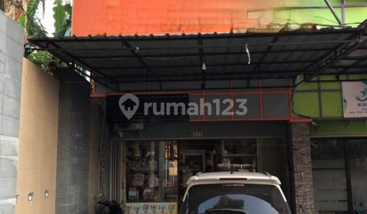 Good 3-Story Shophouse Located in a Residential Area for Sale in South Denpasar