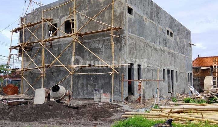 Ruko Baru Bangun 2 Lantai Disewakan, di Padang Sambian, Denpasar Area