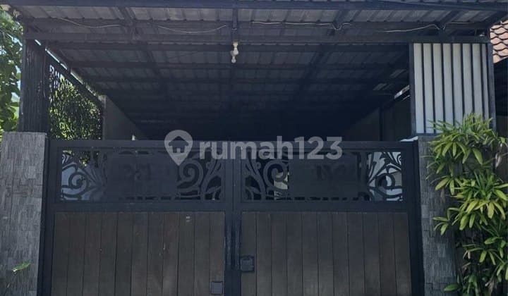 Rumah 8 Kamar Tidur Siap Huni Dijual, di Muding, Kerobokan Area