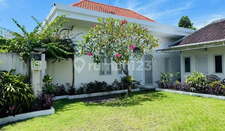 Beautiful Fully Furnished House for Rent, in the North Denpasar Area