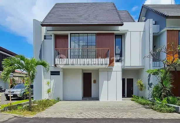Exclusive House in a Quiet Neighborhood for Sale, in South Denpasar Area