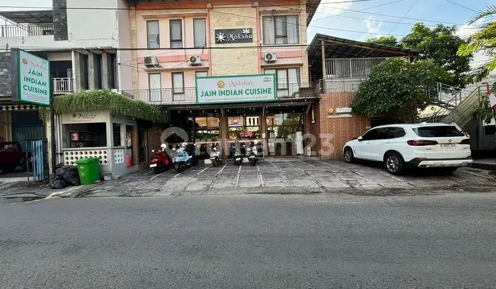 3-Story Shop for Rent as Office in Canggu, North Kuta Area