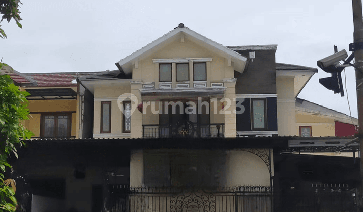 Dijual Rumah di Metro Permata