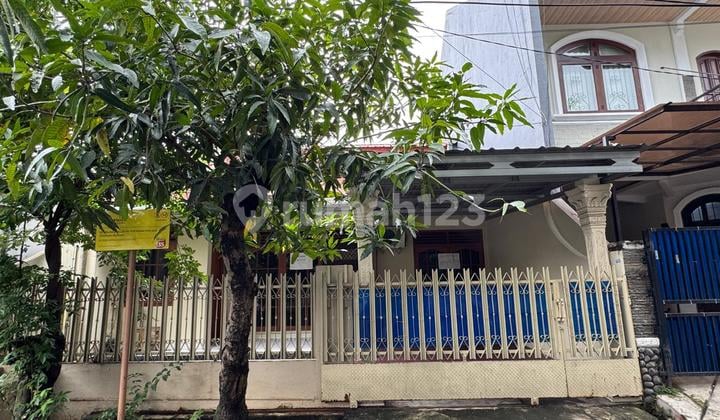 Rumah Siap Huni di Taman Meruya Ilir