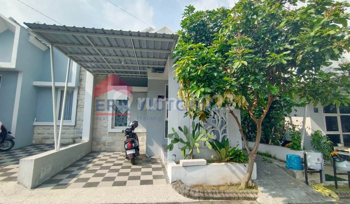Rumah Minimalis Modern Dengan Suasana Asri Pegunungan Dekat Kampus Gajayana Merjosari